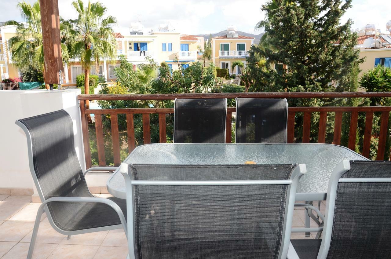 Top Floor, 2 Bedroom Apartment Vanessa D204, Free Wifi, Village View Peyia Quarto foto